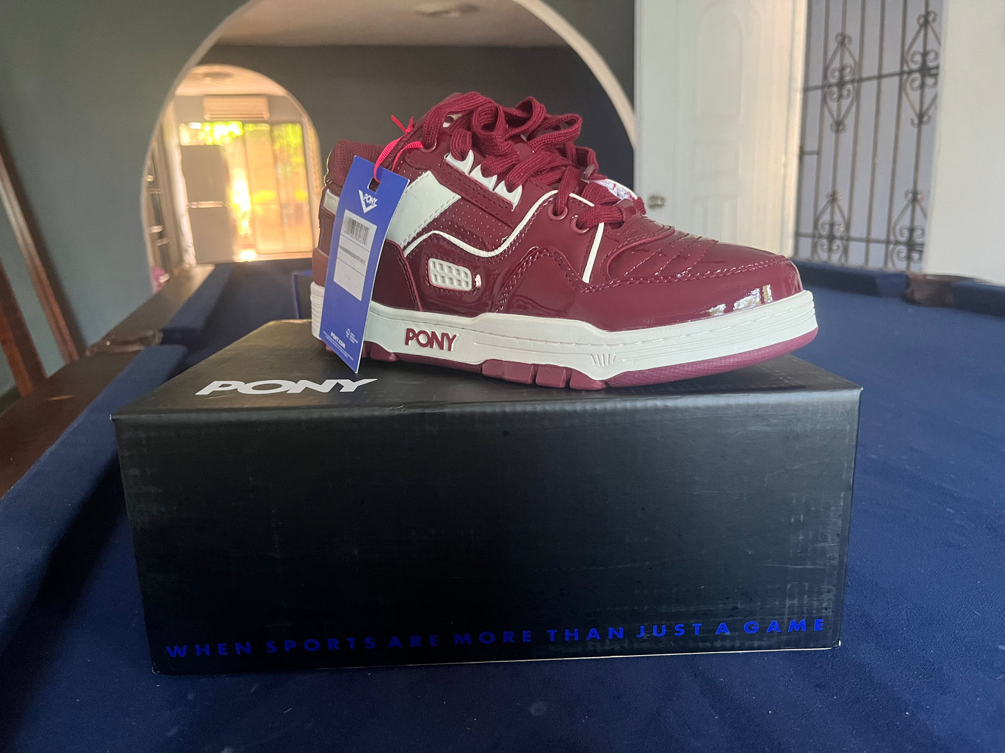 Tenis PONY M100 Low size 7 de piel auténtica con acabado brillante